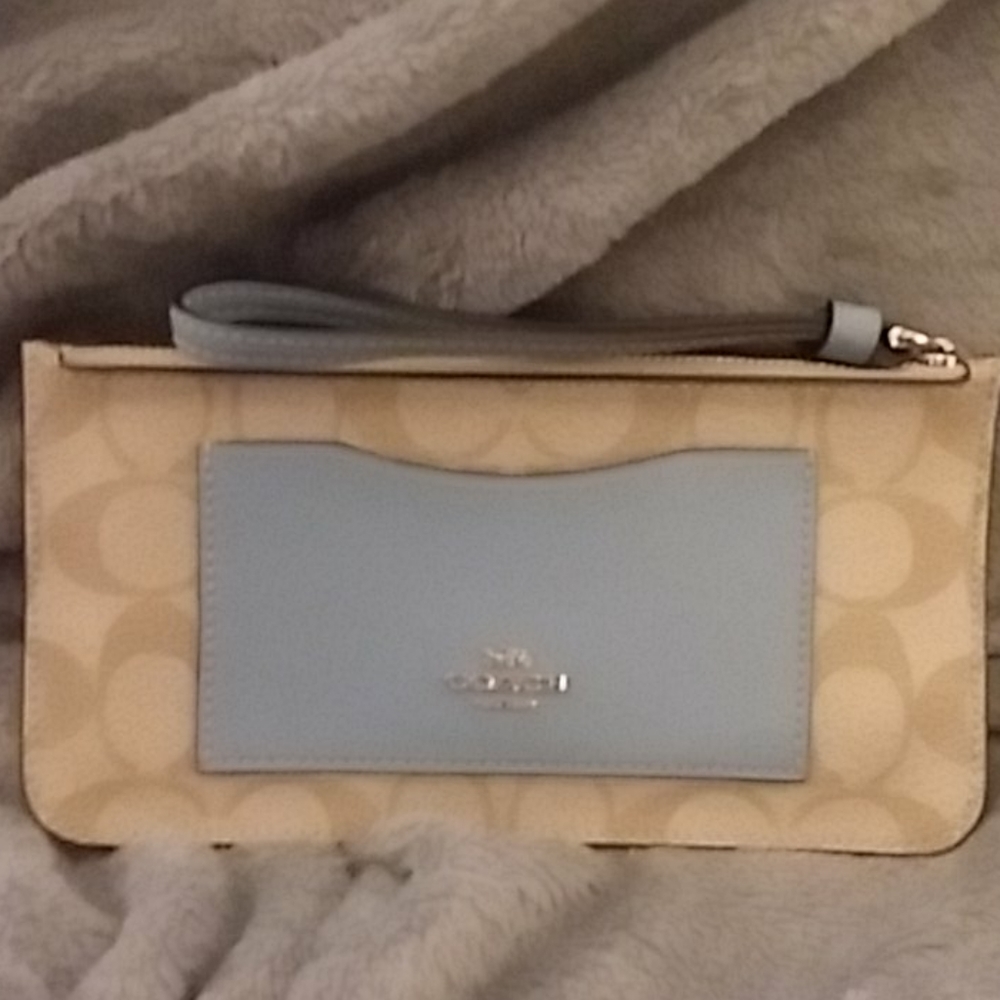 Coach wallet/wristlet